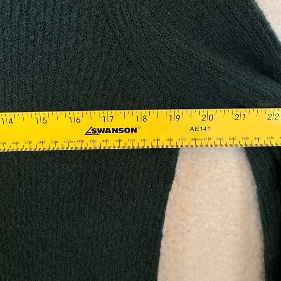 Halogen Women's XS Mock‎ Neck Sweater Green Button Sleeves Oversized - Picture 16 of 16